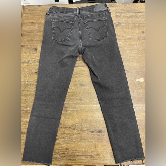 Levi’s skinny jeans - Picture 2 of 3